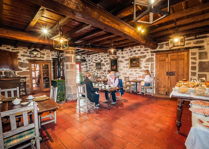 Hotel Casa Grande De Rosende 3*