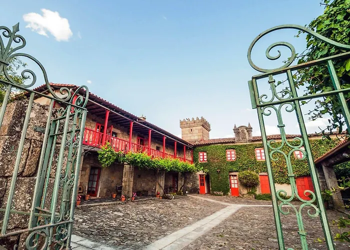 Отель Casa Grande De Rosende